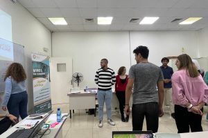 تطوير مهارات ومقدرات الشباب