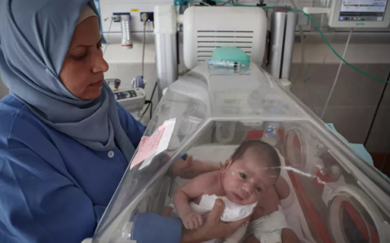 أخصائية الاتصالات في اليونيسف تيس إنغرام: مولودون في جحيم